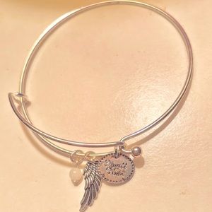 😇’I Will Rise’ charm bracelet👼
